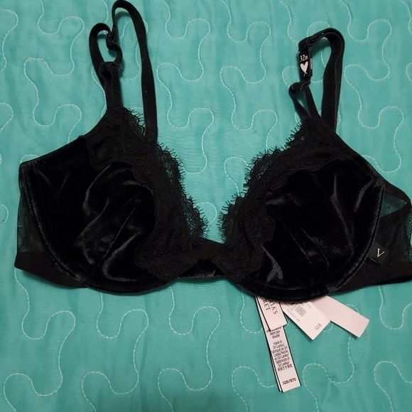 NWT Victoria secret 32B velvet lace new bra black - Picture 2 of 14